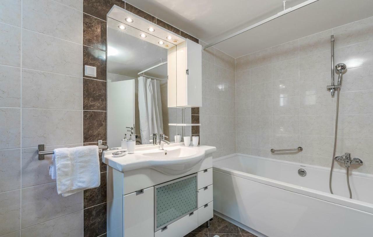 Apartments Saladinka Cervar-Porat Luaran gambar