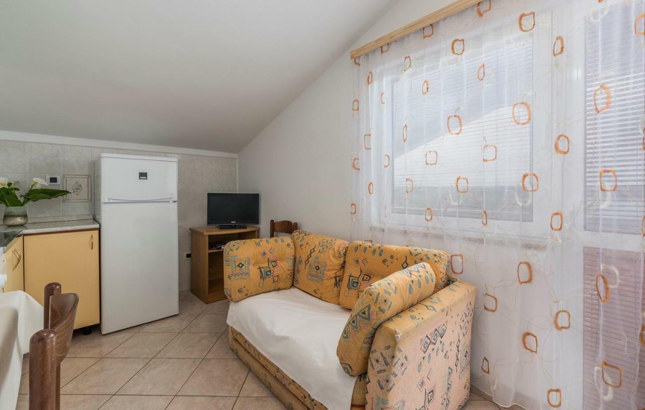 Apartments Saladinka Cervar-Porat Luaran gambar